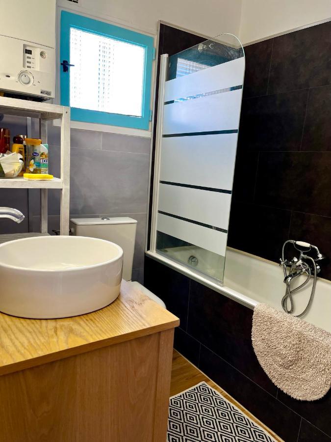 Apartment Authentique T3 Calme Entre Et Calanques